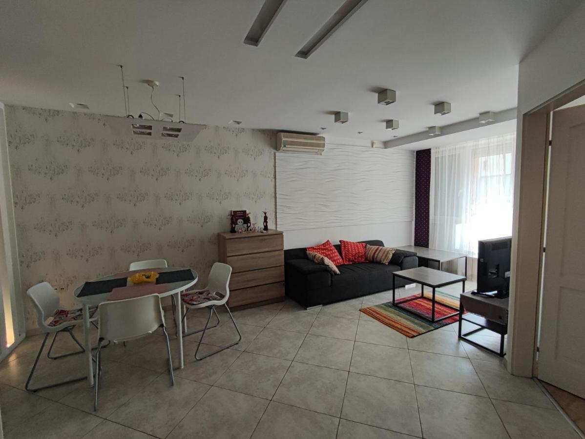 City Center Apartman Zalaegerszeg Zewnętrze zdjęcie
